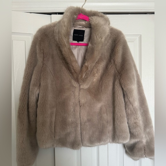 New Look by ASOS Faux Fur Coat - Picture 2 of 6